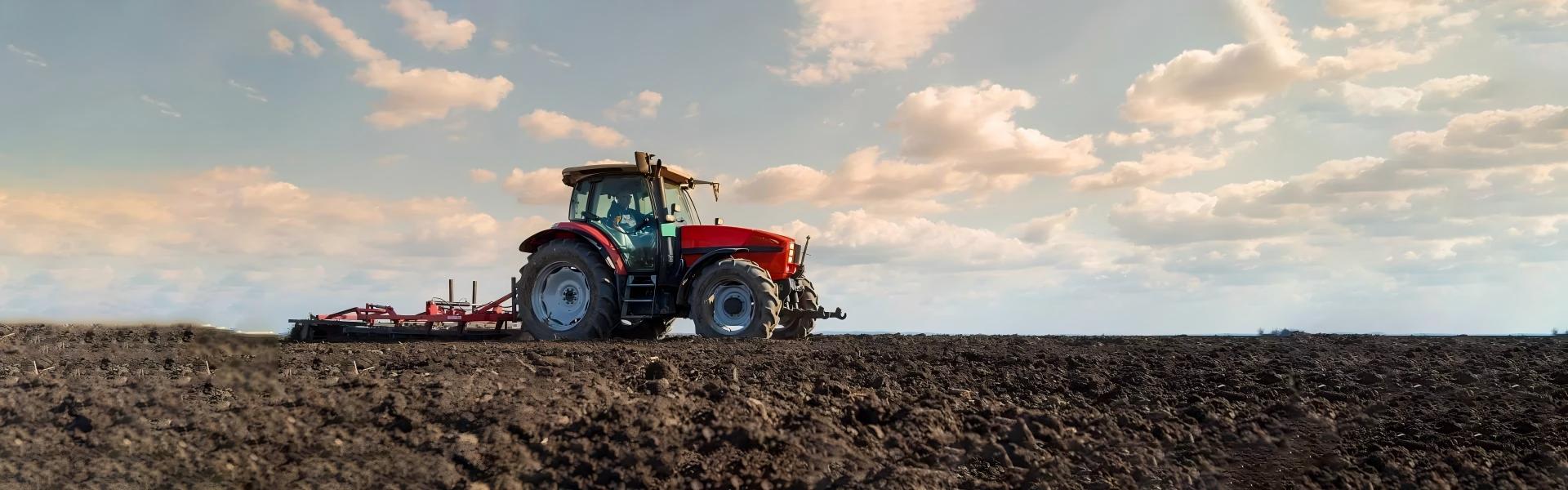 Çiftlik traktör elektrik